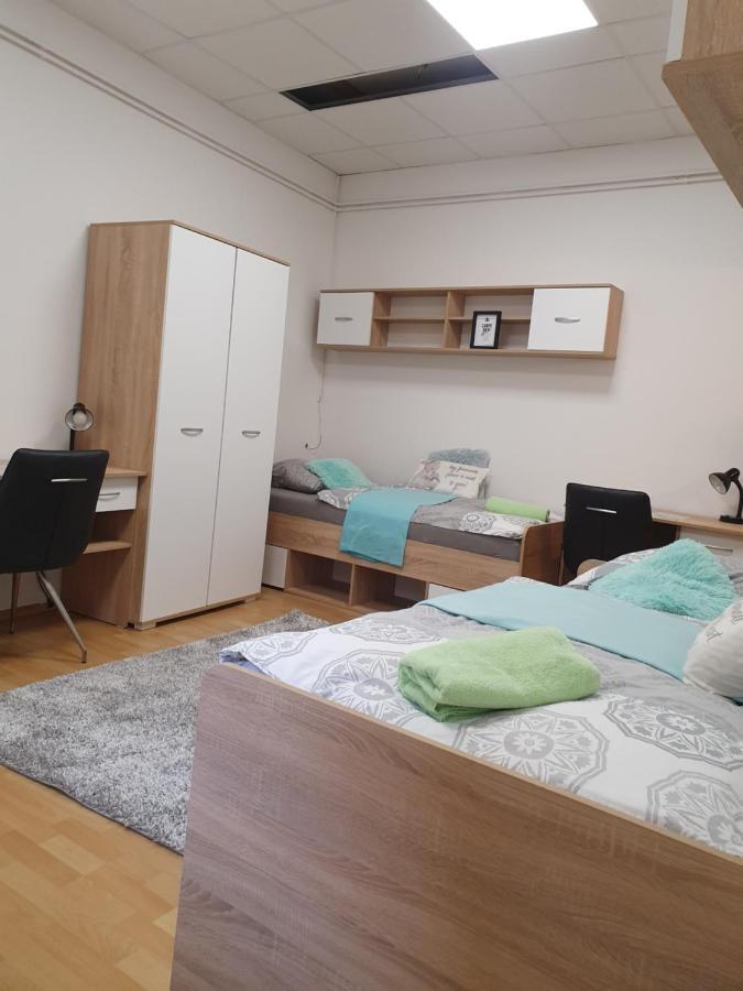 Maribor City Center Minidorm Apartment Zewnętrze zdjęcie